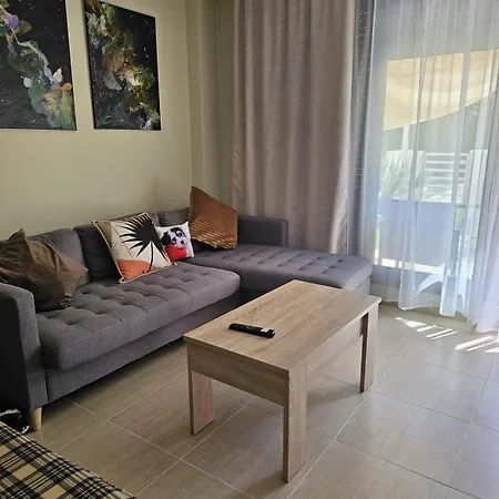 Costa Golf Apartment